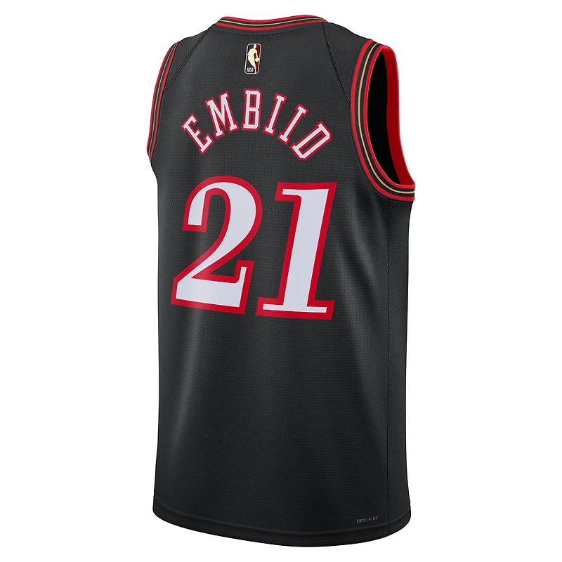 Maillot Nike Swingman Joel Embiid noir des Philadelphia 76ers - Édition classique