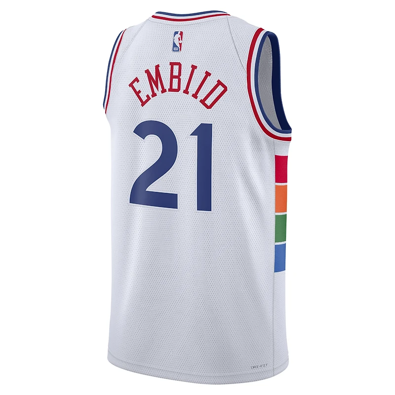 Maillot de joueur Nike Joel Embiid blanc Philadelphia 76ers 2024/25 Swingman - Édition City