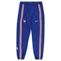 Pantalon Nike bleu roi porté par VJ Edgecombe des Philadelphia 76ers lors de la saison NBA 2025-2026 - Taille L