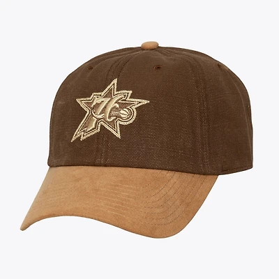 Casquette Mitchell & Ness marron Philadelphia 76ers Lux Chain Strapback réglable pour femme