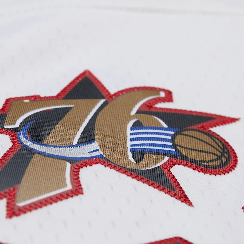 Maillot court Mitchell & Ness blanc Philadelphia 76ers pour femme