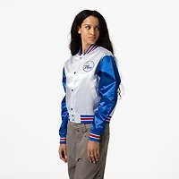 Veste courte en satin blanc à boutons-pression Mitchell & Ness Philadelphia 76ers pour femme