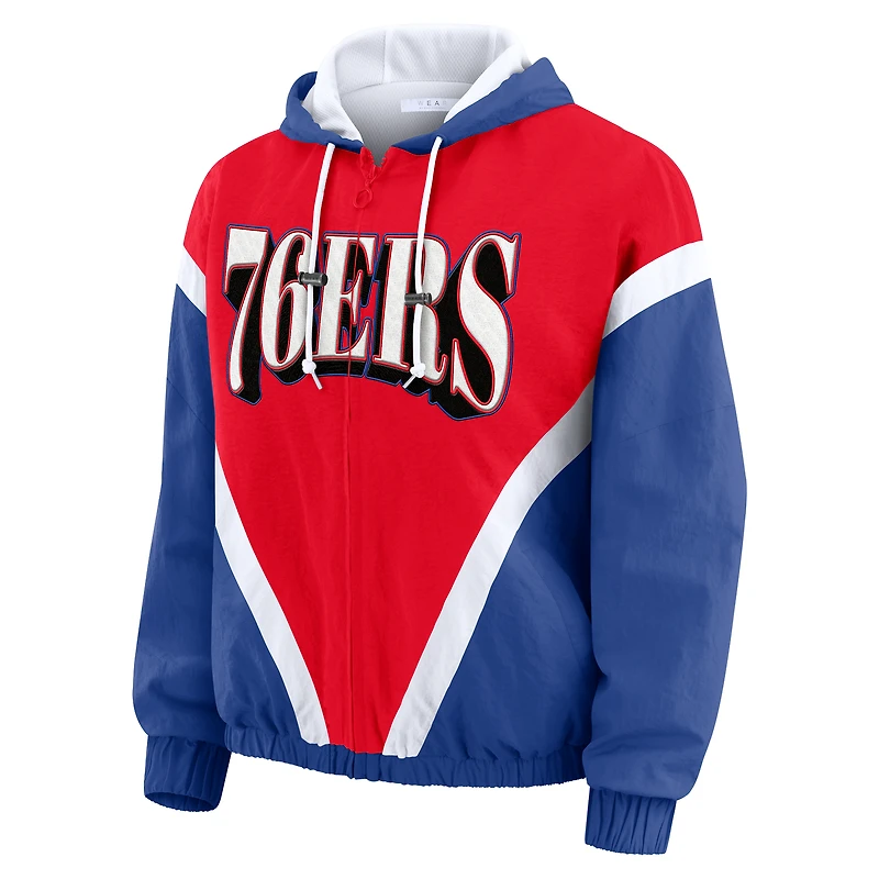 Veste coupe-vent à capuche entièrement zippée et colorblock rouge/bleu royal des Philadelphia 76ers pour femme par Erin Andrews