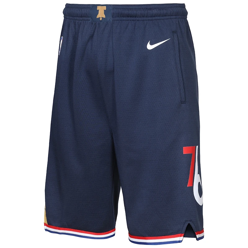 Short de performance Swingman Nike bleu marine Philadelphia 76ers 2025/26 City Edition pour jeunes