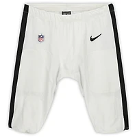 Pantalon blanc Nike porté par A.J. Brown lors du match des Eagles de Philadelphie contre les Broncos de Denver le 5 octobre 2025