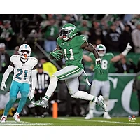 Photographie du touchdown non signé de Kelly Green par A.J. Brown des Philadelphia Eagles