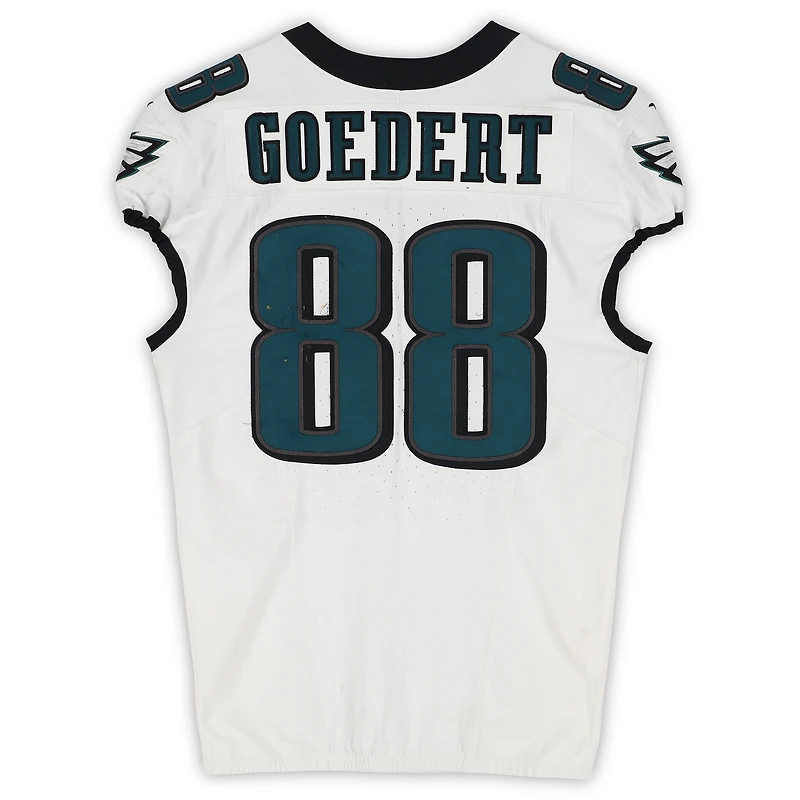 Maillot blanc n° 88 porté par Dallas Goedert (Philadelphia Eagles) lors du match contre les Los Angeles Chargers le 8 décembre 2025