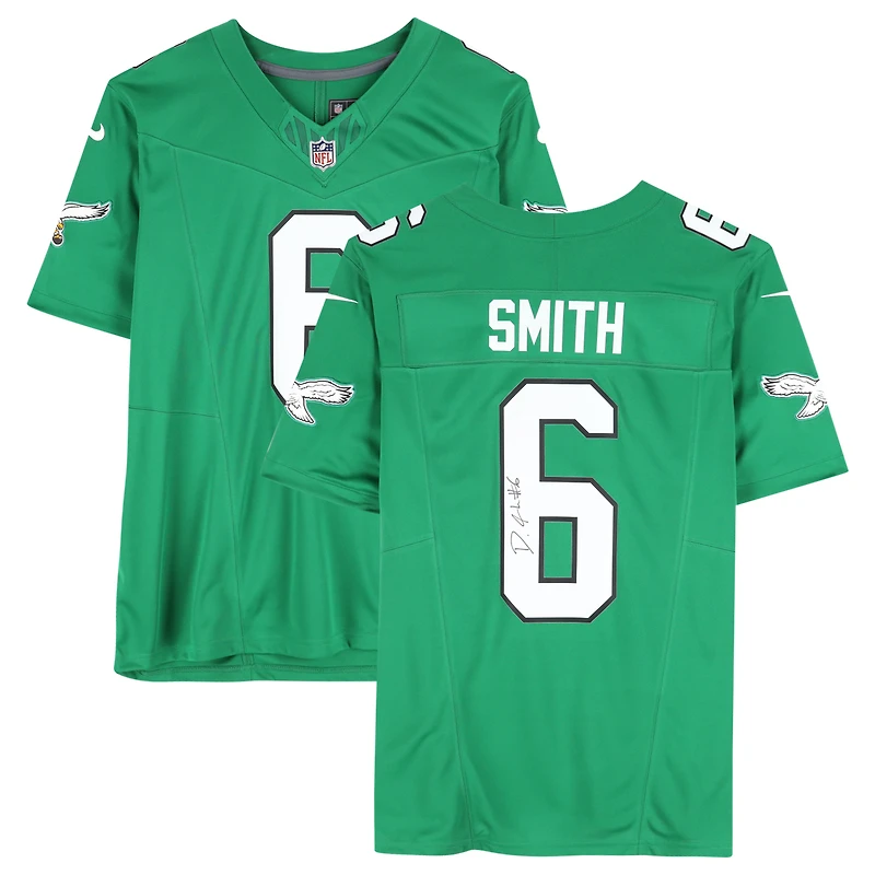 DeVonta Smith Philadelphia Eagles Autographed Nike Kelly Green Throwback Limited Jersey
