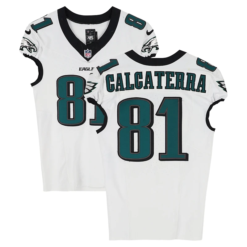 Maillot blanc n° 81 porté par Grant Calcaterra, des Eagles de Philadelphie, lors du match contre les Packers de Green Bay le 10 novembre 2025