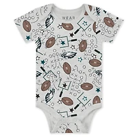 Infant & Newborn WEAR by Erin Andrews Philadelphia Eagles Three-Piece Turn Me Around Bodysuits Pant Set