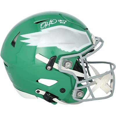 Jalen Hurts, des Eagles de Philadelphie, reçoit un casque Riddell Speed Flex Authentic vert Kelly autographié avec l'inscription « SB LIX MVP ».