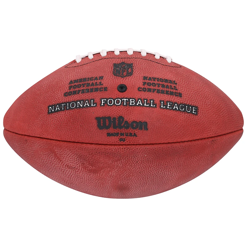 Ballon de football américain Duke en couleur, autographié par Jason Kelce (Philadelphia Eagles).