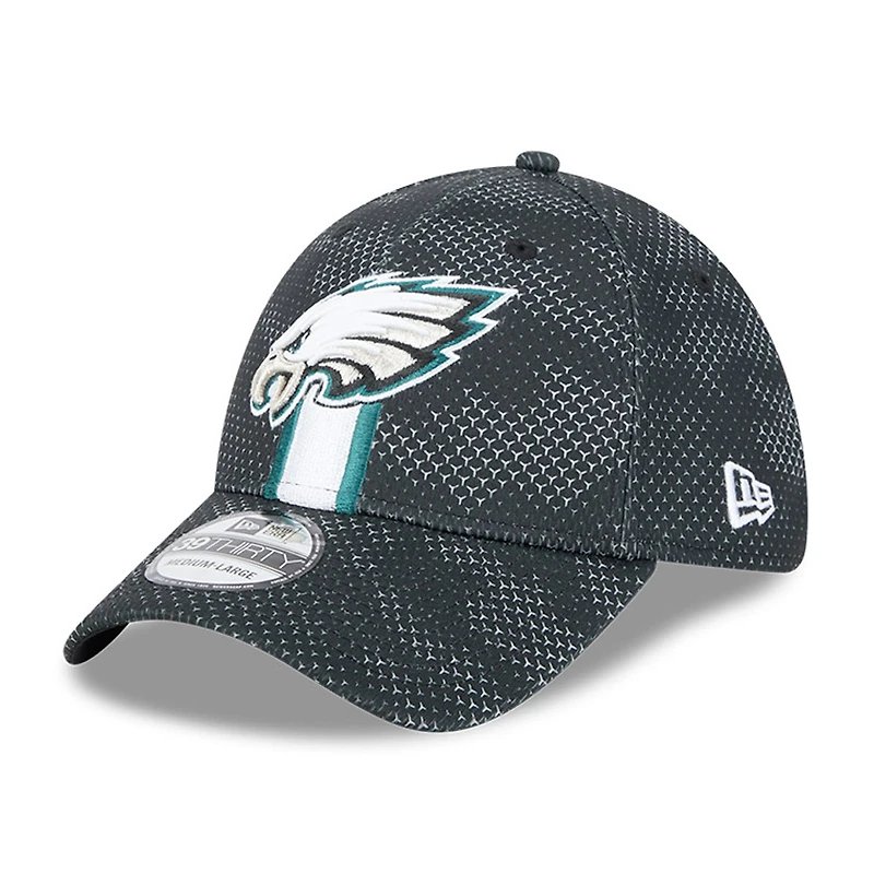 Men's New Era Black Philadelphia Eagles 2024 Sideline 39THIRTY Flex Hat