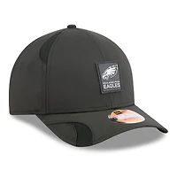 Casquette ajustable 9FORTY noire New Era pour homme, modèle 2025 Sideline des Eagles de Philadelphie
