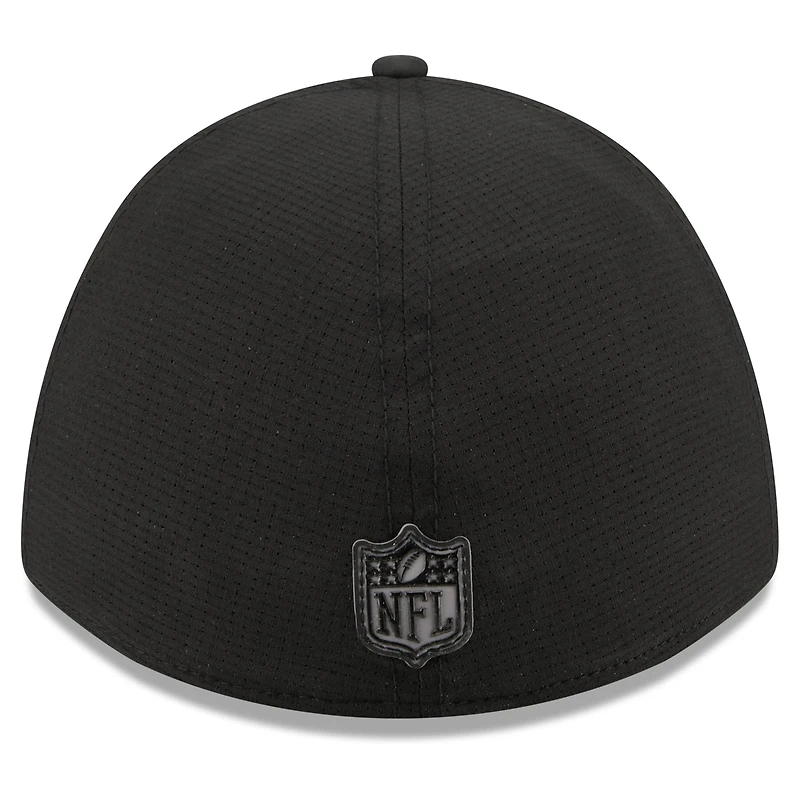 Men's New Era Black Philadelphia Eagles 2026 NFL Training Camp 39THIRTY Flex Hat