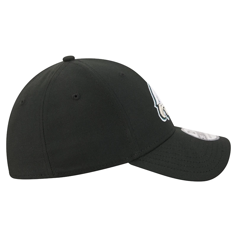 Men's New Era  Black Philadelphia Eagles Core Team 39THIRTY Flex Hat