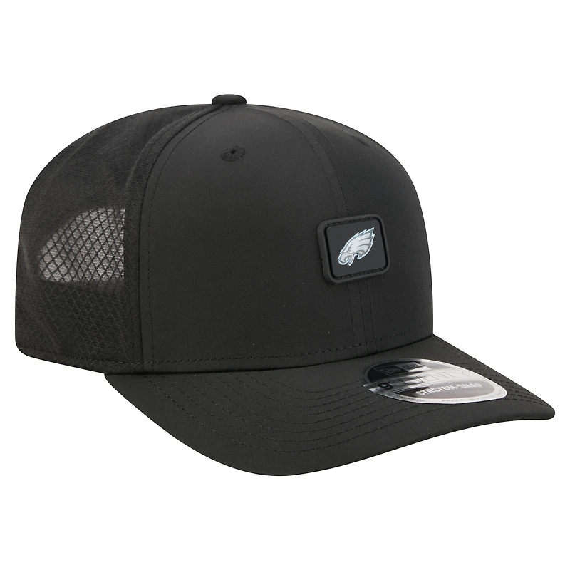 Men's New Era Black Philadelphia Eagles Micro Badge 9SEVENTY Adjustable Hat