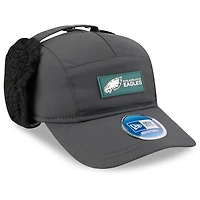 Casquette ajustable à oreilles de chien New Era anthracite Philadelphia Eagles 2025 Sideline Runner pour homme