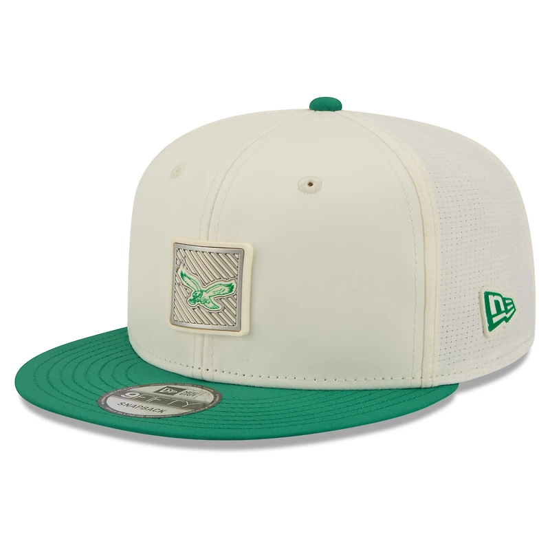 Casquette snapback New Era crème/vert Kelly Philadelphia Eagles 2026 NFL Training Camp 9FIFTY pour homme