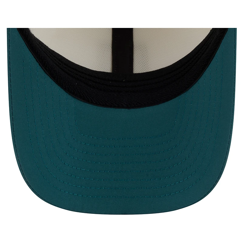 Men's New Era Cream/Midnight Green Philadelphia Eagles 2026 NFL Training Camp 39THIRTY M-Crown Flex Hat