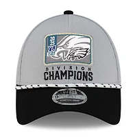 Casquette ajustable New Era 9FORTY pour homme, grise et noire, Philadelphia Eagles, champions de la division NFC Est 2025