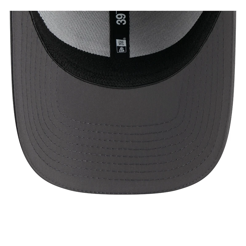 Men's New Era  Gray/Graphite Philadelphia Eagles 2025 NFL Training Camp 39THIRTY Flex Hat