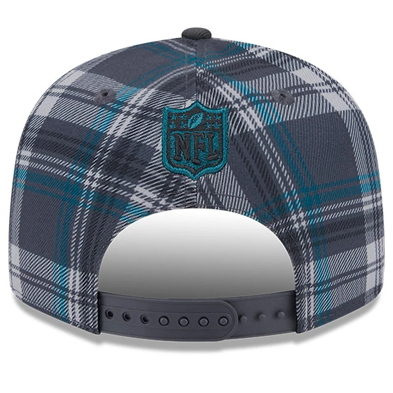 Men's New Era Gray Philadelphia Eagles 2024 Sideline Statement 9FIFTY Snapback Hat