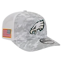 Casquette ajustable New Era grise Philadelphia Eagles 2025 Salute to Service pour homme (référence 9SEVENTY)