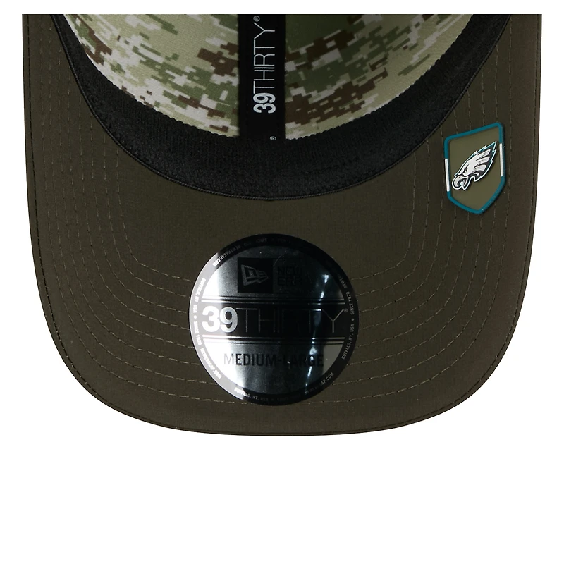 Men's New Era  Green Philadelphia Eagles 2025 Salute to Service 39THIRTY Flex Hat