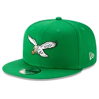 Men's New Era Kelly Green Philadelphia Eagles Throwback 9FIFTY Adjustable Snapback Hat