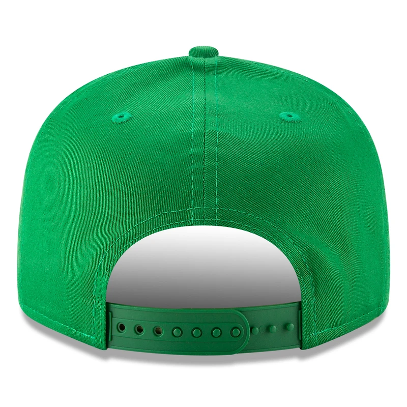 Men's New Era Kelly Green Philadelphia Eagles Throwback 9FIFTY Adjustable Snapback Hat