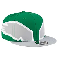 Men's New Era Kelly Green Philadelphia Eagles Throwback Helmet 9FIFTY Snapback Hat
