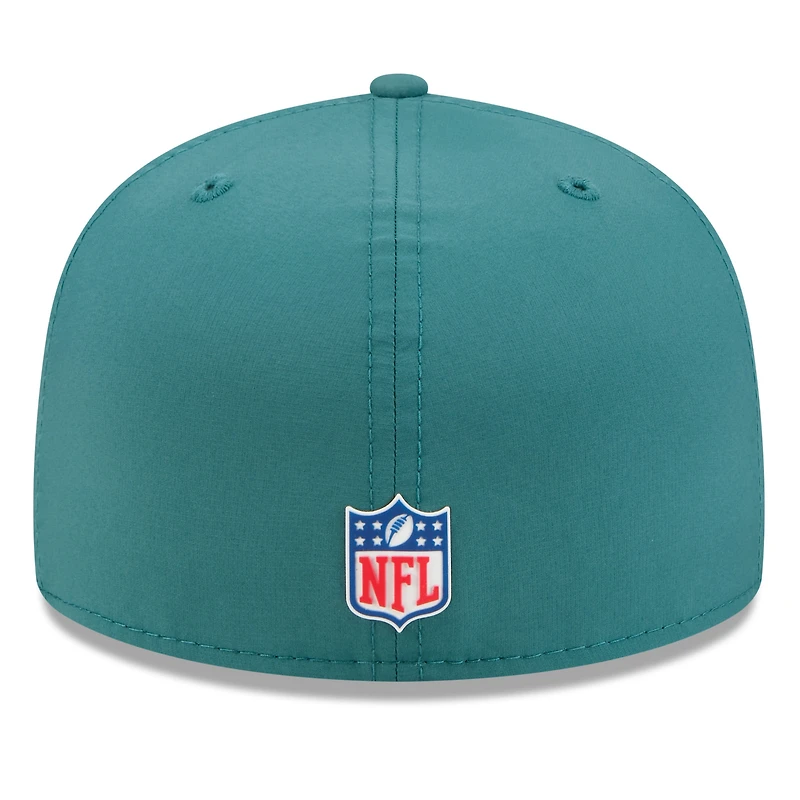Casquette ajustée 59FIFTY Sideline 2025 des Philadelphia Eagles de New Era pour homme, vert nuit
