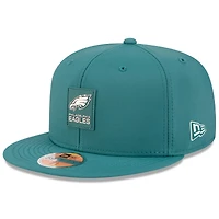 Casquette ajustée 59FIFTY Sideline 2025 des Philadelphia Eagles de New Era pour homme, vert nuit