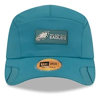 Casquette ajustable Sideline Runner 2025 pour homme New Era, vert nuit, Philadelphia Eagles