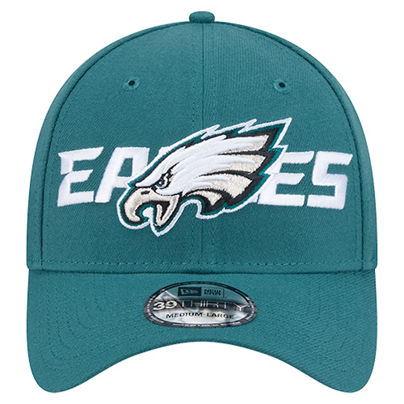 Men's New Era Midnight Green Philadelphia Eagles Overlap Logo 39THIRTY Stretch Fit Hat
