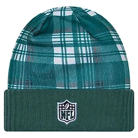Bonnet en tricot à revers avec logo Philadelphia Eagles Sideline Statement pour homme New Era, vert nuit