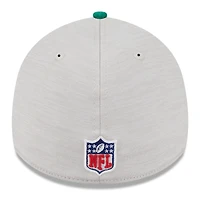Men's New Era Stone/Midnight Green Philadelphia Eagles 2024 Sideline Historic 39THIRTY Flex Hat