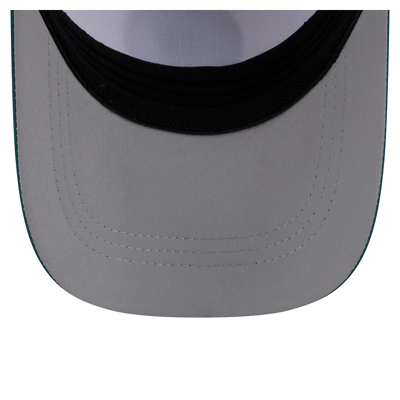 Men's New Era White/Midnight Green Philadelphia Eagles Patch 39THIRTY A-Frame M-Crown Perforated Flex Hat