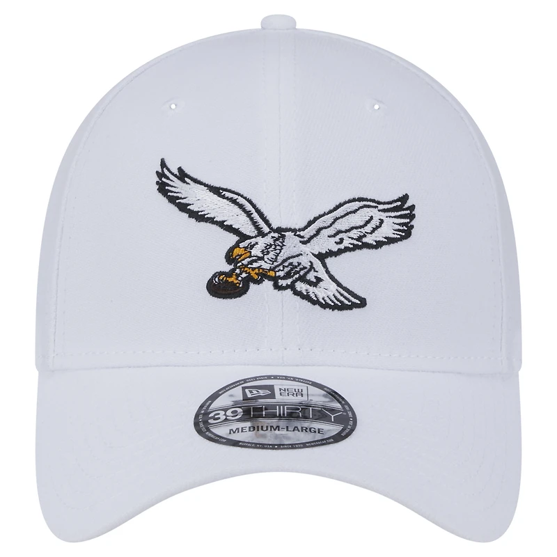 Men's New Era White Philadelphia Eagles Throwback 39THIRTY Flex Hat