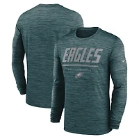 T-shirt à manches longues Nike Midnight Green Philadelphia Eagles Sideline Offensive Transition Velocity Dri-FIT pour homme