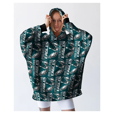 Pegasus Philadelphia Eagles Homefield Repeat Logo Wearable Hooded Blanket