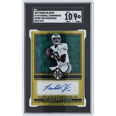 Carte Panini Majestic Gold Upper Tier Signatures 2019 autographiée par Randall Cunningham Philadelphia Eagles #UT-RC #4/10 SGC authentifiée 9/10