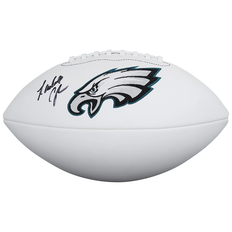 Ballon de football Wilson White Panel autographié par Randall Cunningham, joueur des Eagles de Philadelphie.