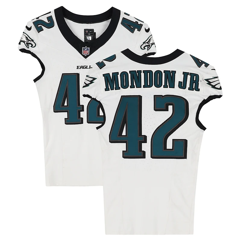 Maillot blanc n° 42 porté par Smael Mondon Jr. (Philadelphia Eagles) lors du match contre les Los Angeles Chargers le 8 décembre 2025