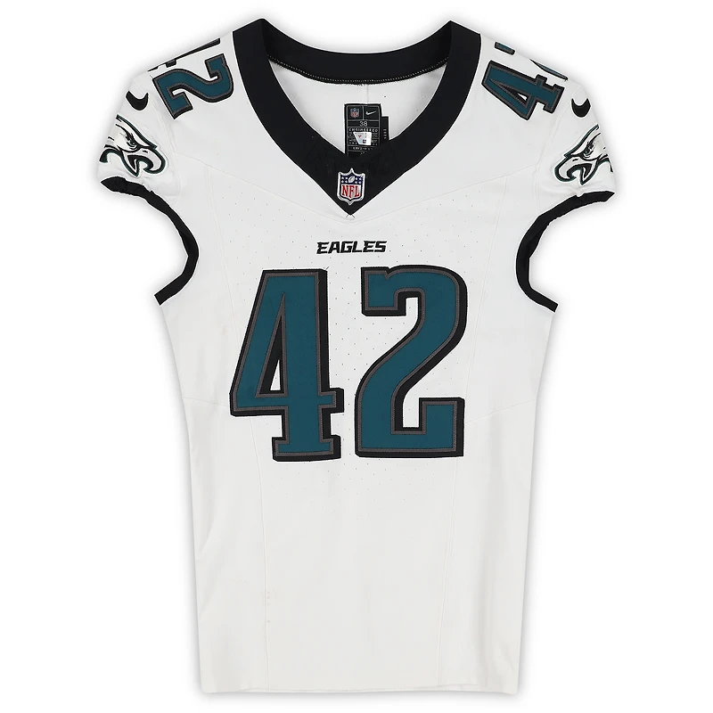 Maillot blanc n° 42 porté par Smael Mondon Jr. (Philadelphia Eagles) lors du match contre les Los Angeles Chargers le 8 décembre 2025