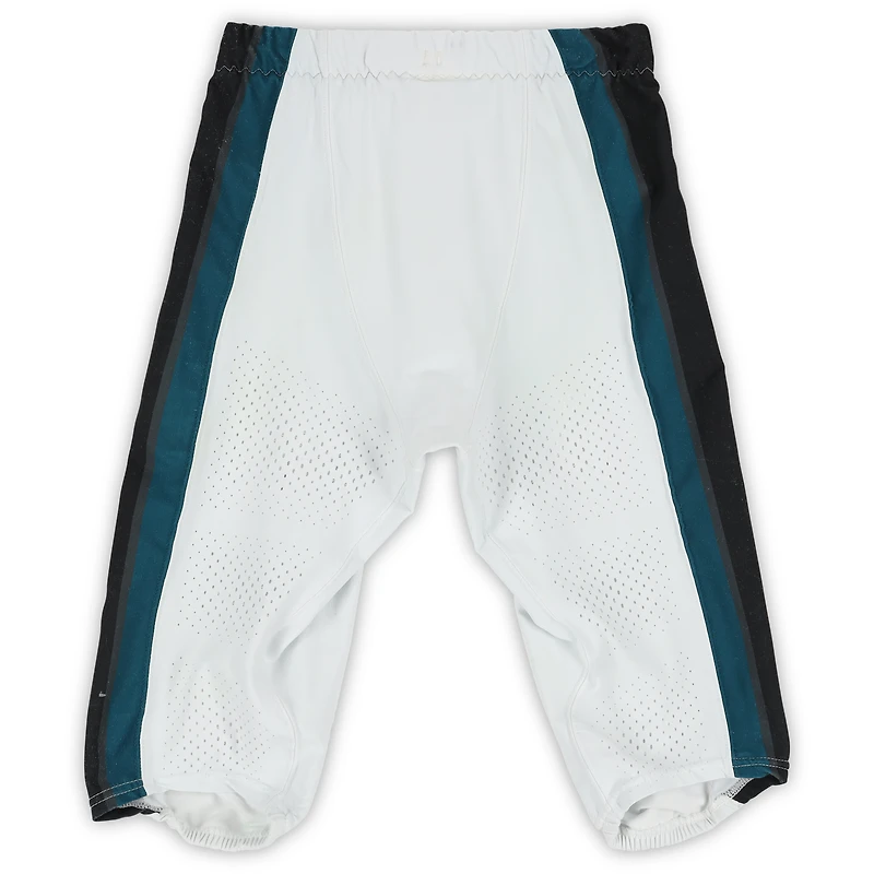 Pantalon blanc Nike porté par Smael Mondon Jr. lors du match des Eagles de Philadelphie contre les Chiefs de Kansas City le 14 septembre 2025