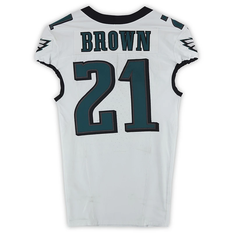 Maillot blanc n° 21 porté par Sydney Brown, des Eagles de Philadelphie, lors du match contre les Rams de Los Angeles le 21 septembre 2025.