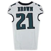 Maillot blanc n° 21 porté par Sydney Brown, des Eagles de Philadelphie, lors du match contre les Rams de Los Angeles le 21 septembre 2025.