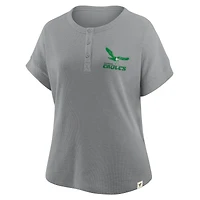 T-shirt Henley surdimensionné gris chiné pour femme des Philadelphia Eagles, Hometown Premium